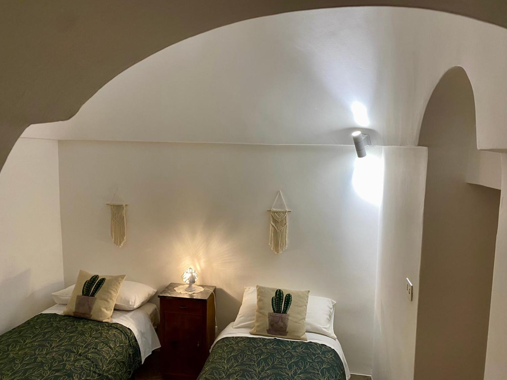 Trulli Pinnacoli Locorotondo Exterior photo